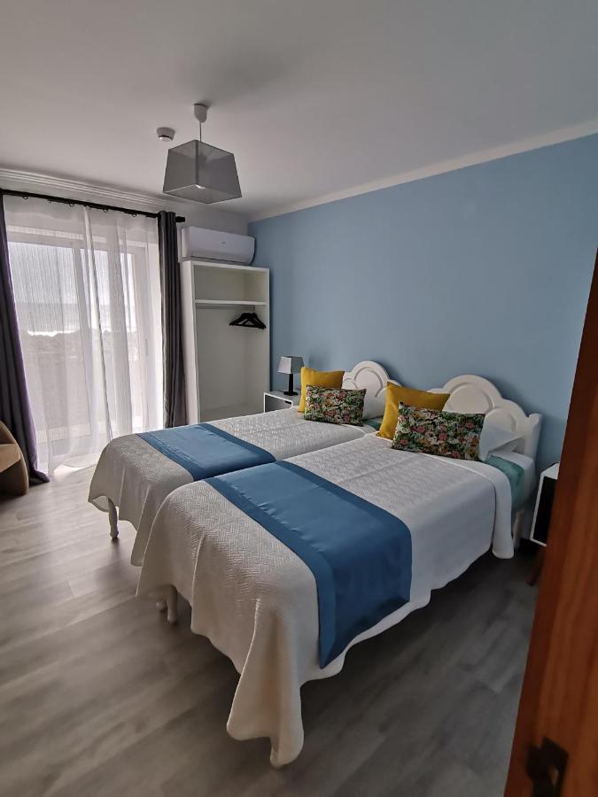 Ocean Breeze Bed & Breakfast Cais do Mourato Exterior photo