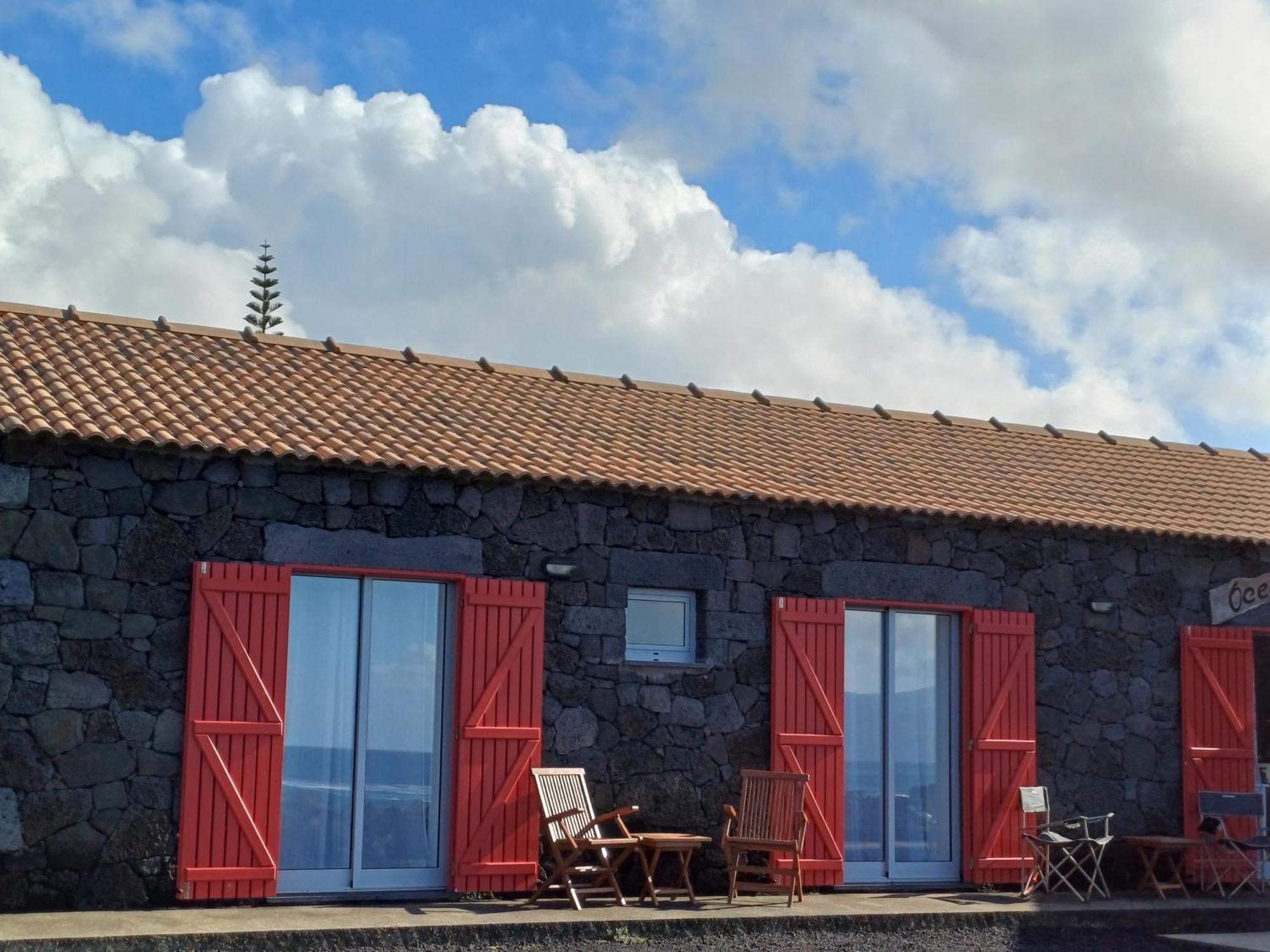 Ocean Breeze Bed & Breakfast Cais do Mourato Exterior photo