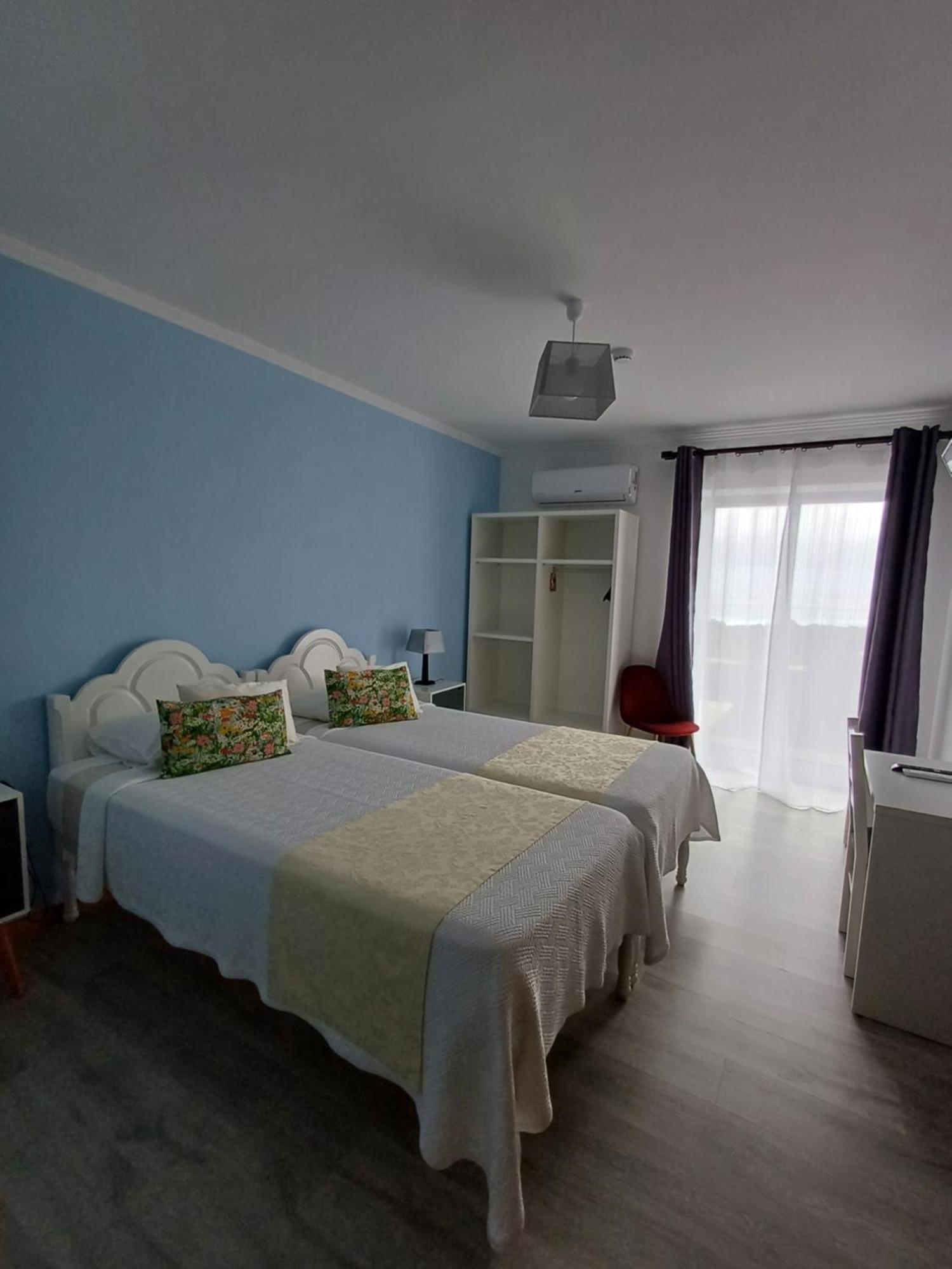 Ocean Breeze Bed & Breakfast Cais do Mourato Exterior photo