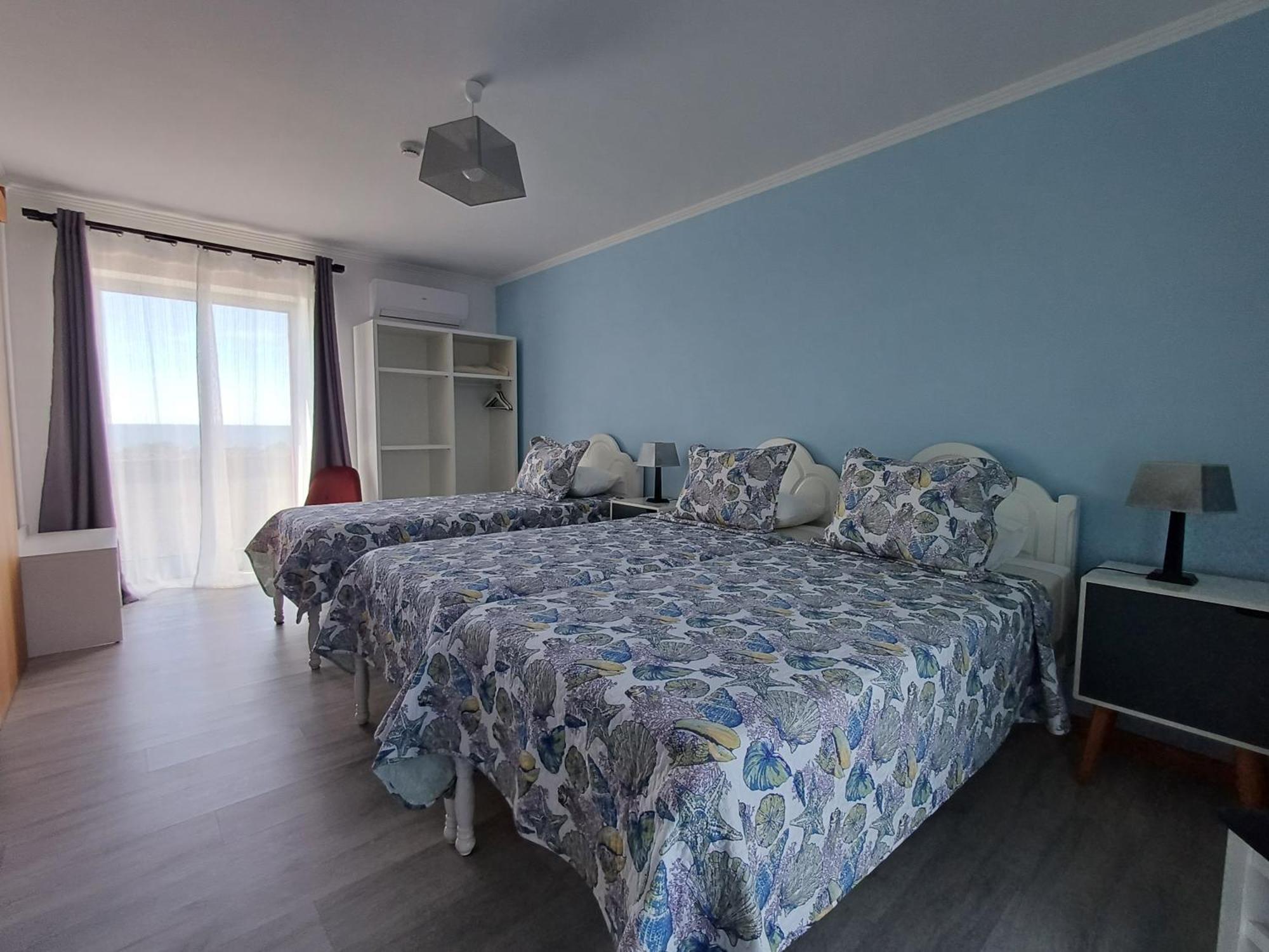 Ocean Breeze Bed & Breakfast Cais do Mourato Exterior photo